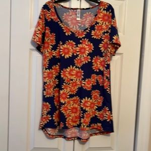Lularoe classic T